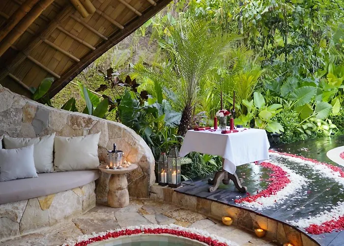 ホテル Belalu Bali Boutique & Experience 5*
