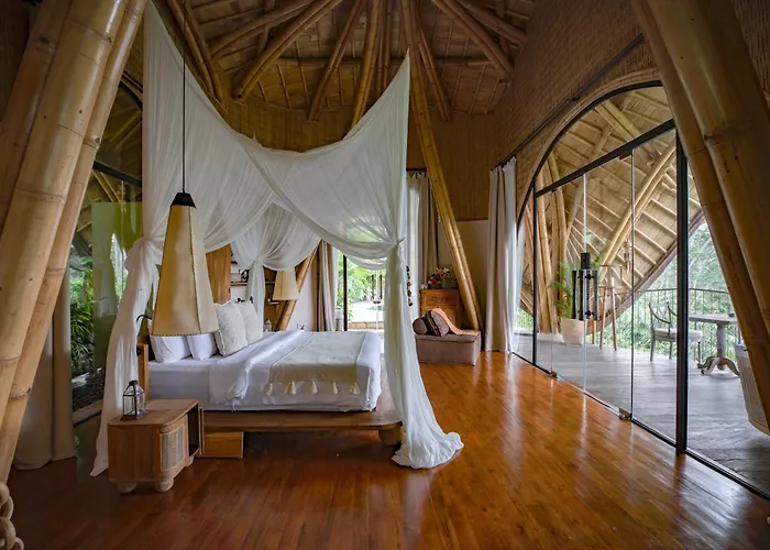 ホテル Belalu Bali Boutique & Experience