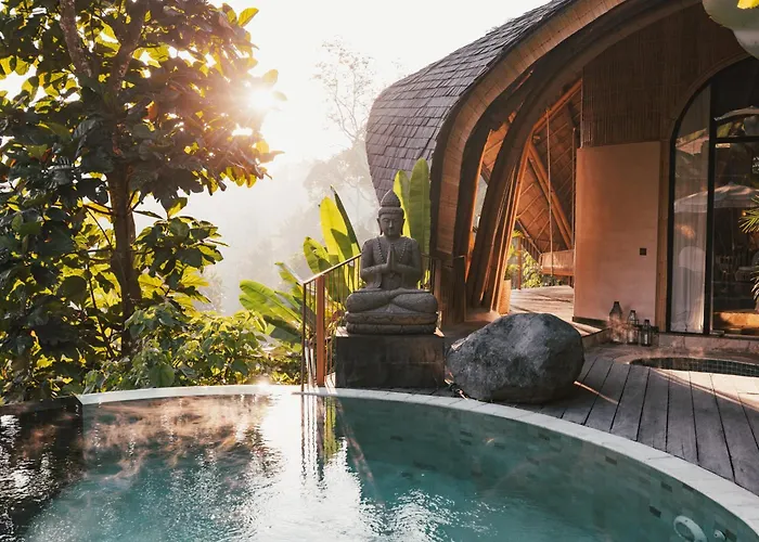 Belalu Bali Boutique & Experience 5*